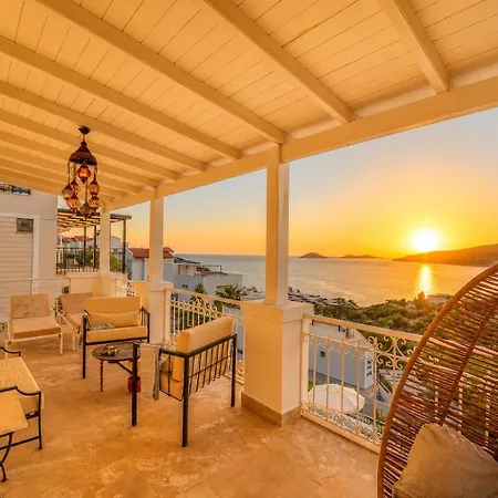 Villa Leda Mare Sea View, Private Pool & Clubs *