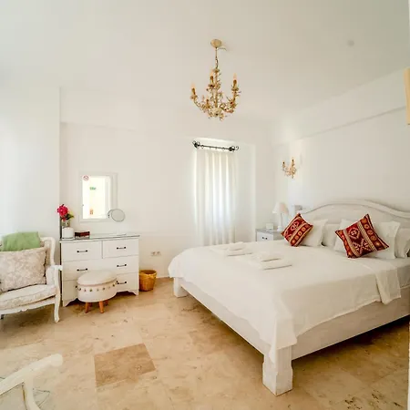 Villa Leda Mare Sea View, Private Pool & Clubs Kalkan