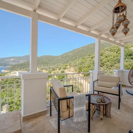 Leda Mare Sea View, Private Pool & Clubs